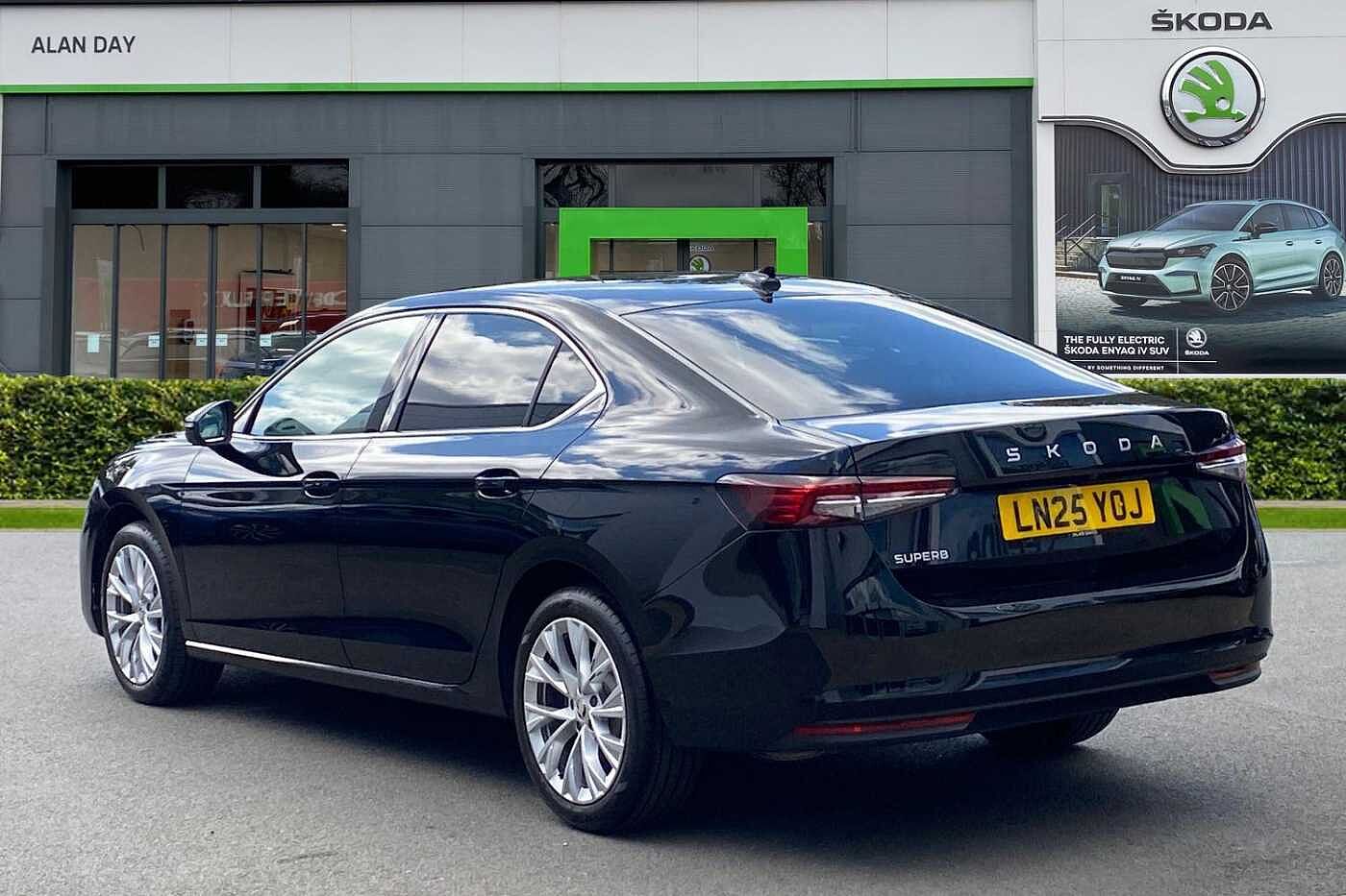 Used Skoda Superb 2025 for sale - 76681465: Photo 3