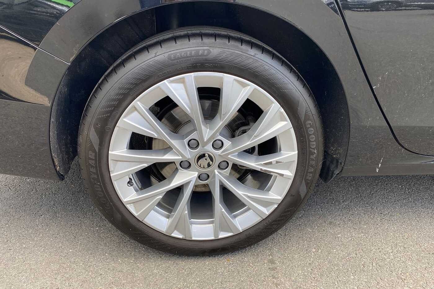 Used Skoda Superb 2025 for sale - 76681465: Photo 5