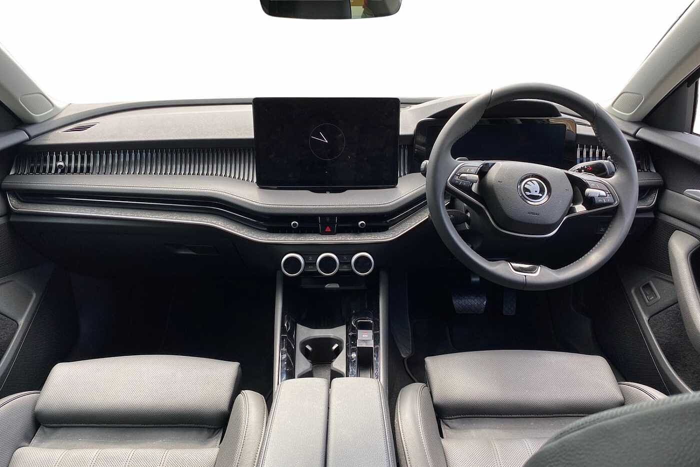 Used Skoda Superb 2025 for sale - 76888406: Photo 10