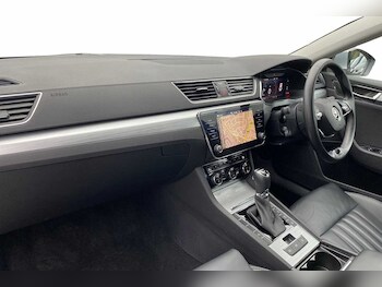 Used Skoda Superb 2024 for sale - 76966318: Photo