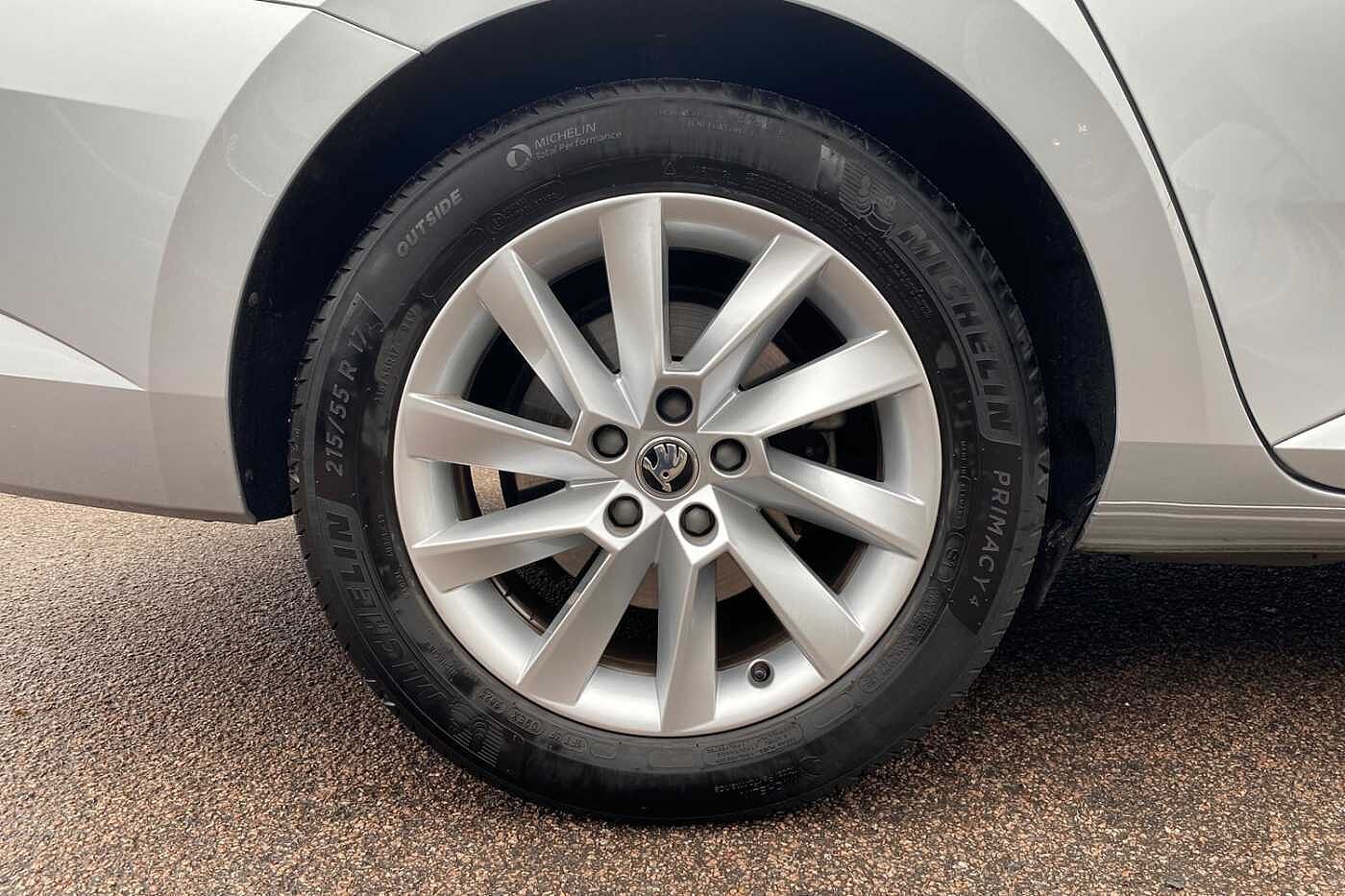 Used Skoda Superb 2024 for sale - 76966318: Photo 5