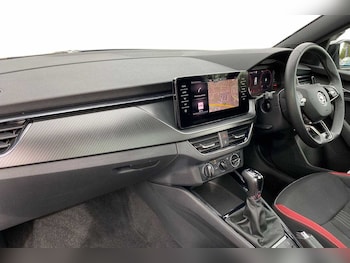 Used Skoda Kamiq 2023 for sale - 76888420: Photo