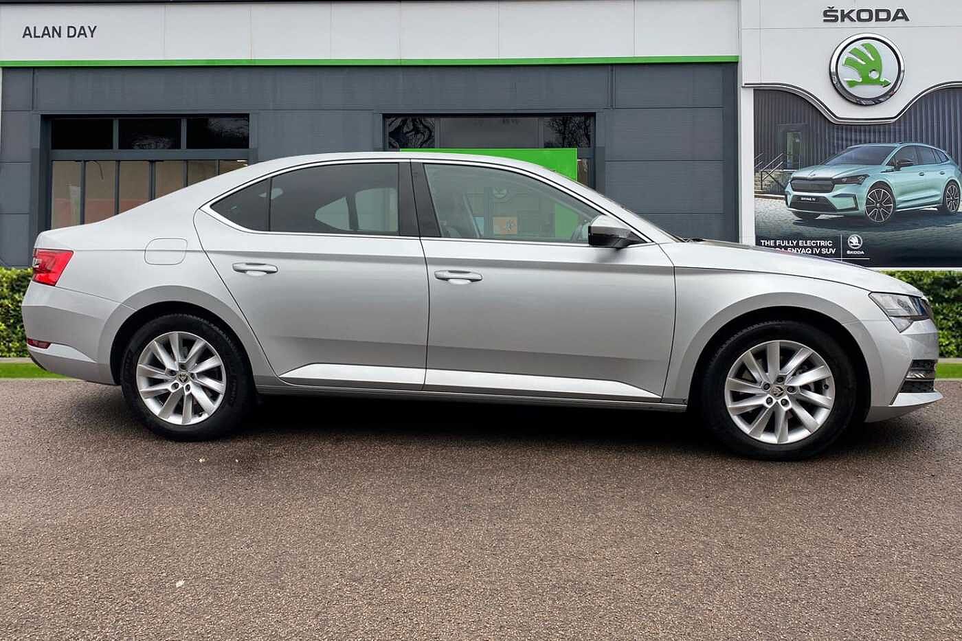 Used Skoda Superb 2024 for sale - 77244554: Photo 4