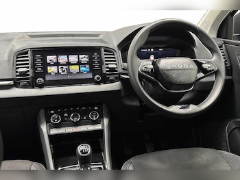 Used Skoda Karoq 2025 for sale - 76966351: Photo