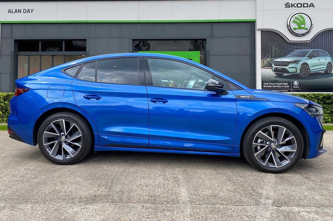 Used Skoda Enyaq 2025 for sale - 77244606: Photo 4