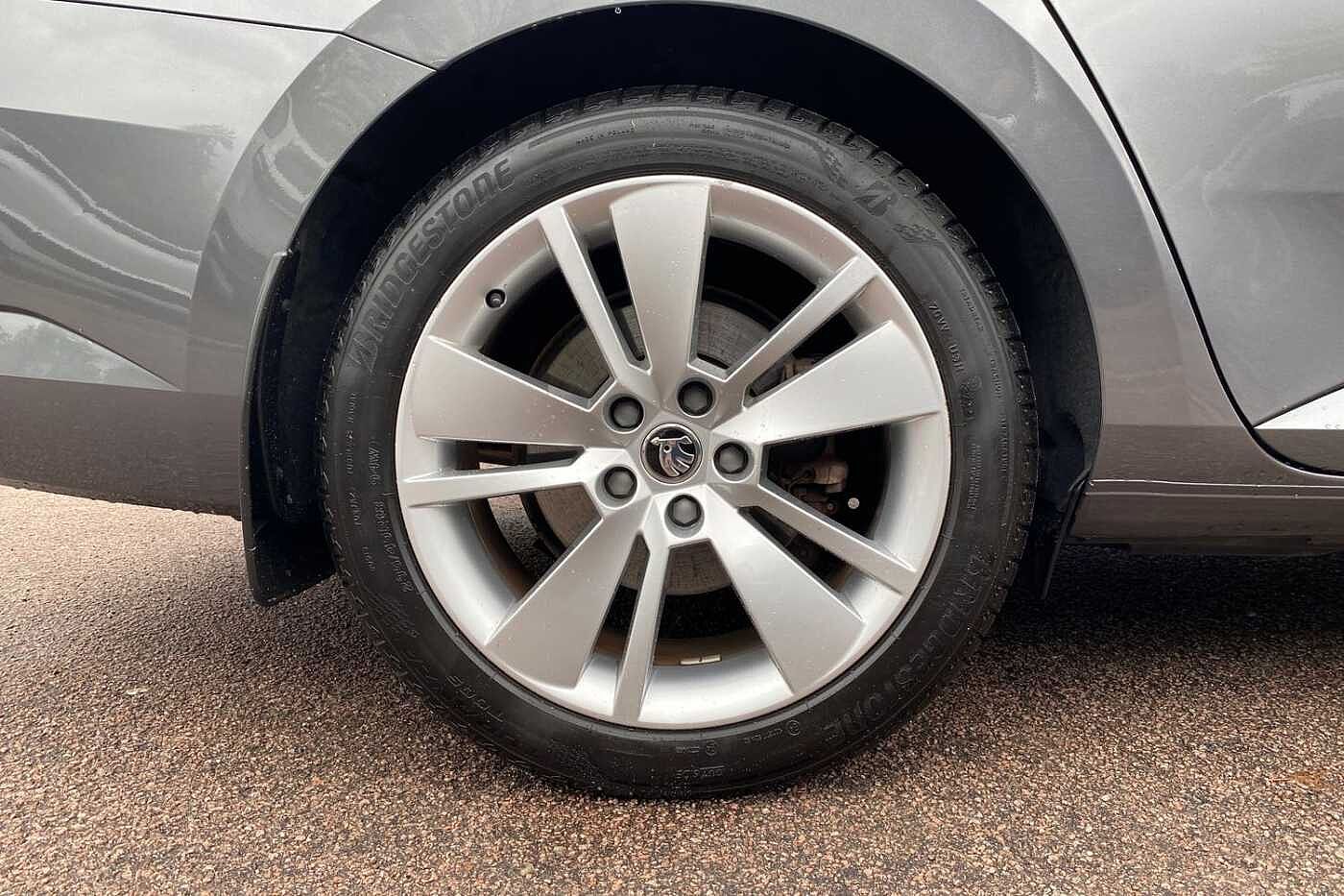 Used Skoda Superb 2021 for sale - 76966313: Photo 5