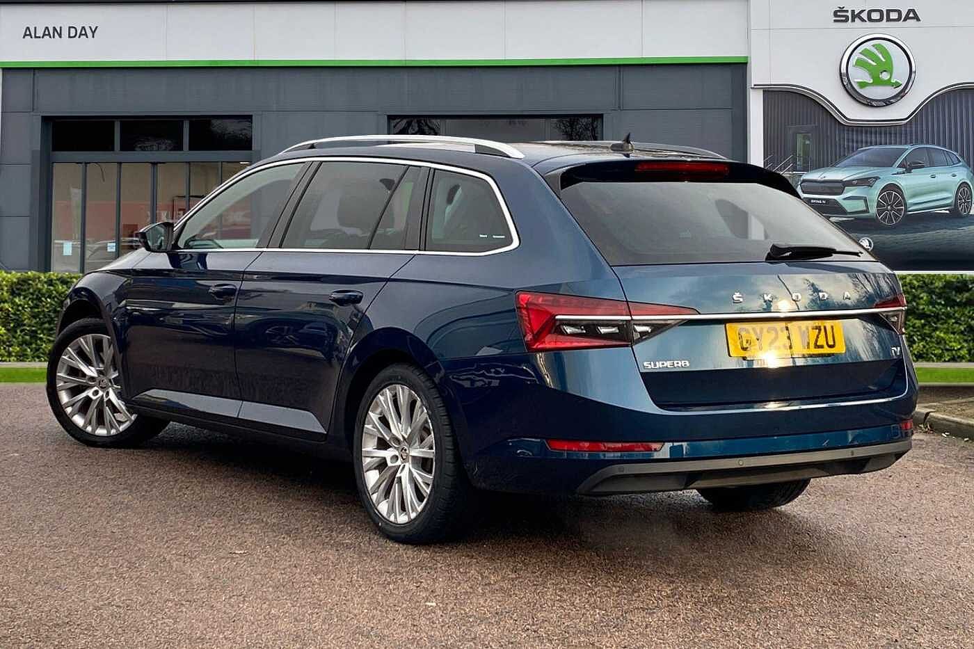 Used Skoda Superb 2023 for sale - 77244551: Photo 3