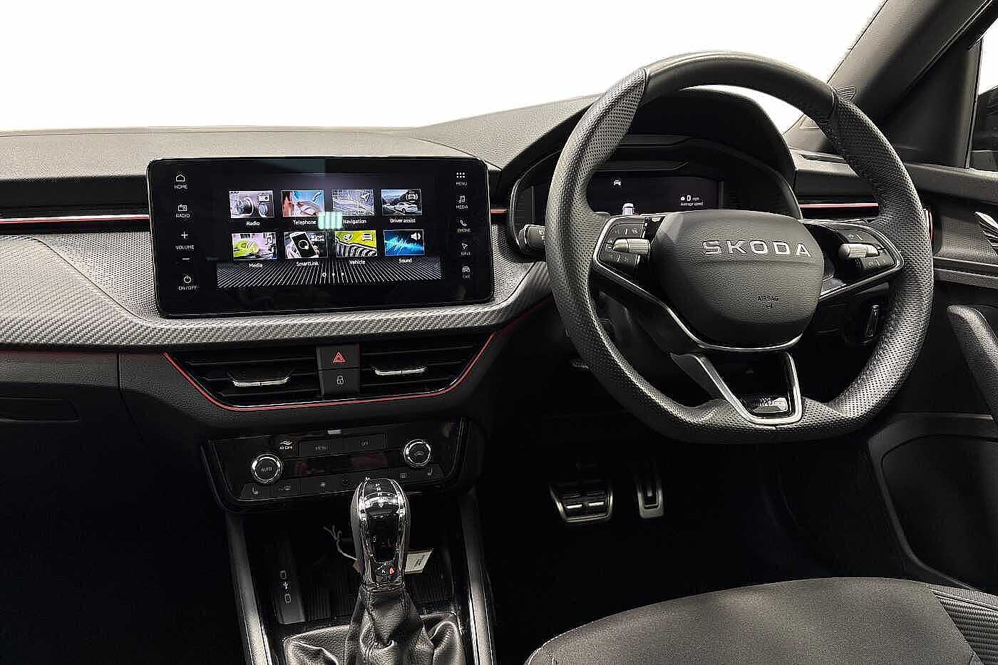 Used Skoda Kamiq 2025 for sale - 76966332: Photo 2