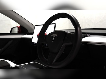 Used Tesla Model Y 2022 for sale - 77891260: Photo