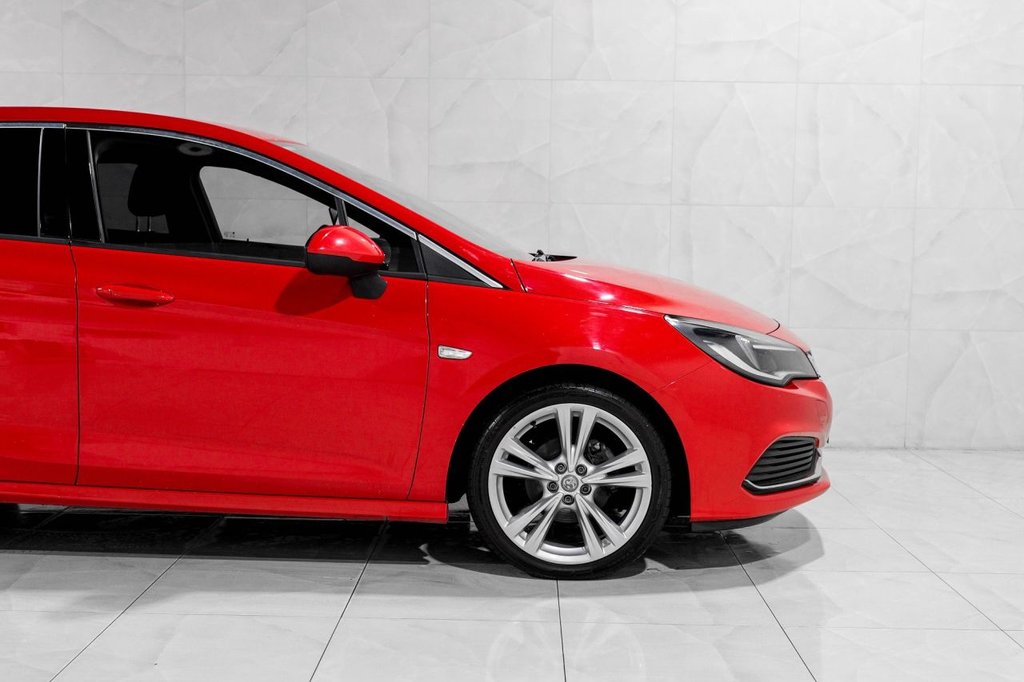 Used Vauxhall Astra 2017 for sale - 77642595: Photo 10