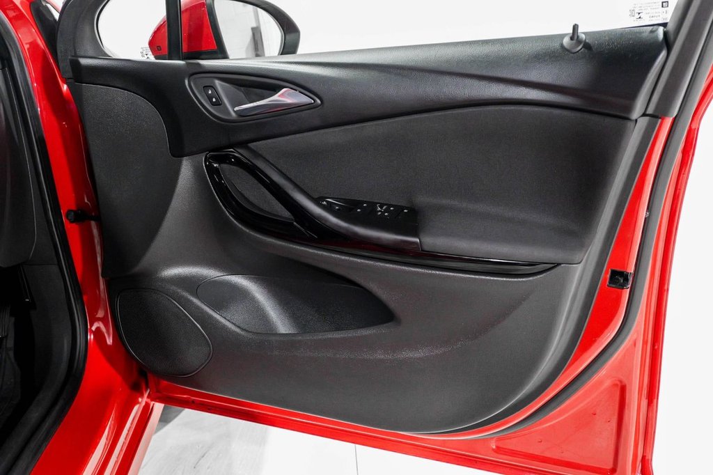 Used Vauxhall Astra 2017 for sale - 77642595: Photo 12