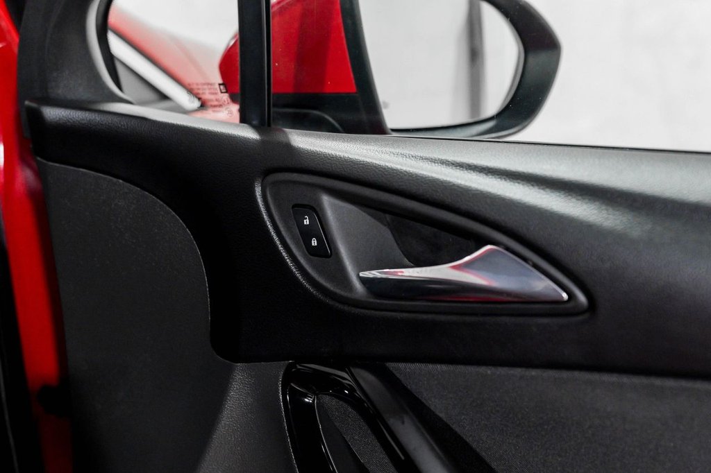 Used Vauxhall Astra 2017 for sale - 77642595: Photo 13