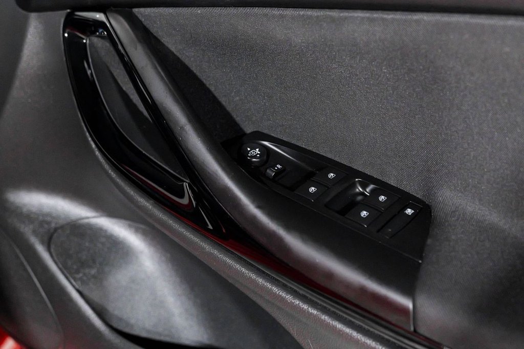 Used Vauxhall Astra 2017 for sale - 77642595: Photo 14