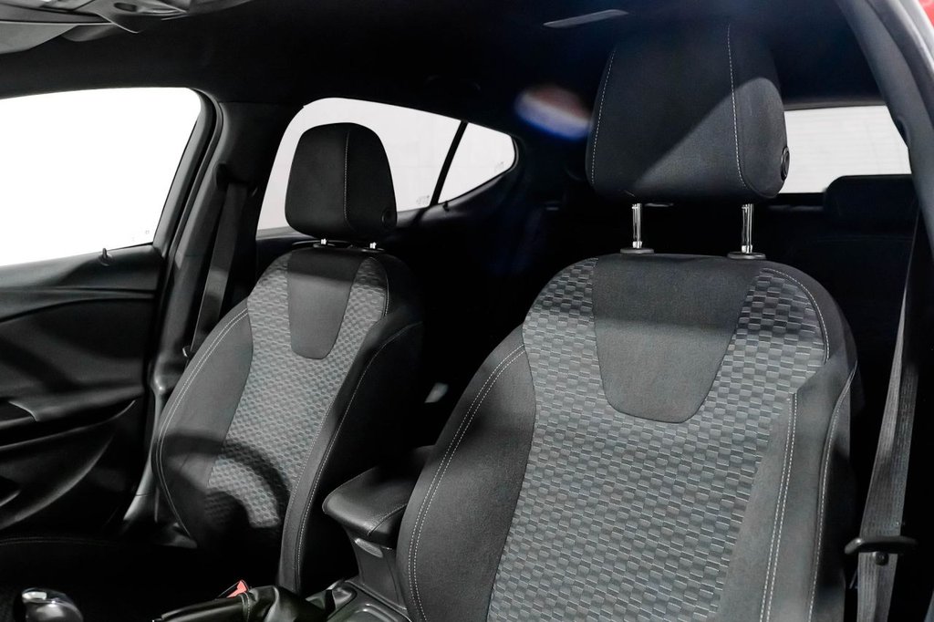 Used Vauxhall Astra 2017 for sale - 77642595: Photo 39