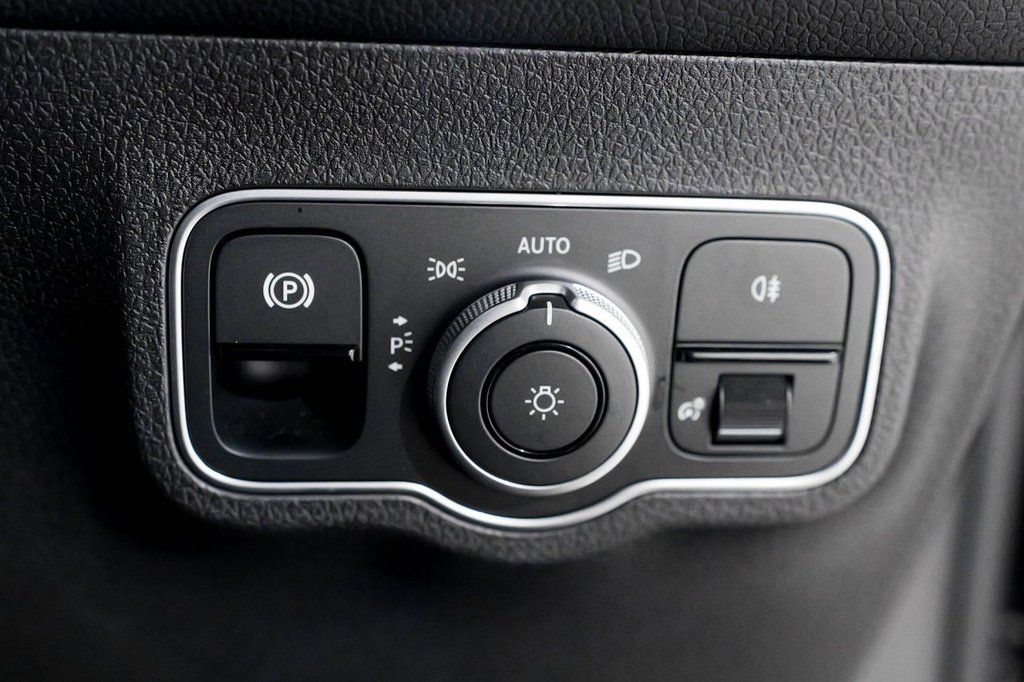 Used Mercedes-Benz GLB 2024 for sale - 77563757: Photo 19