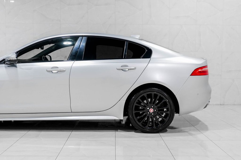 Used Jaguar XE 2018 for sale - 76454684: Photo 10