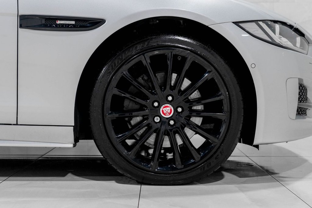 Used Jaguar XE 2018 for sale - 76454684: Photo 25