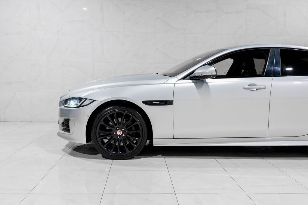 Used Jaguar XE 2018 for sale - 76454684: Photo 7
