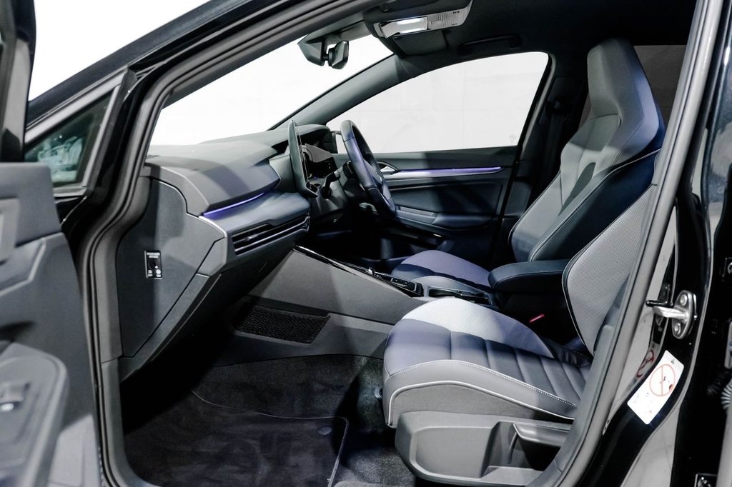 Used Volkswagen Golf 2025 for sale - 76724681: Photo 15