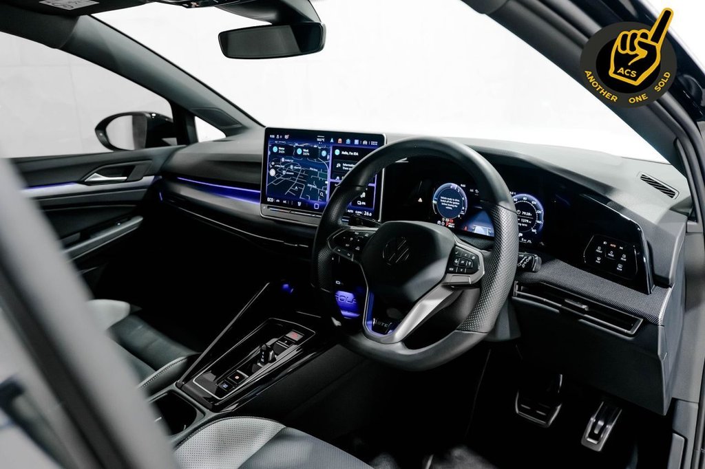 Used Volkswagen Golf 2025 for sale - 76724681: Photo 3