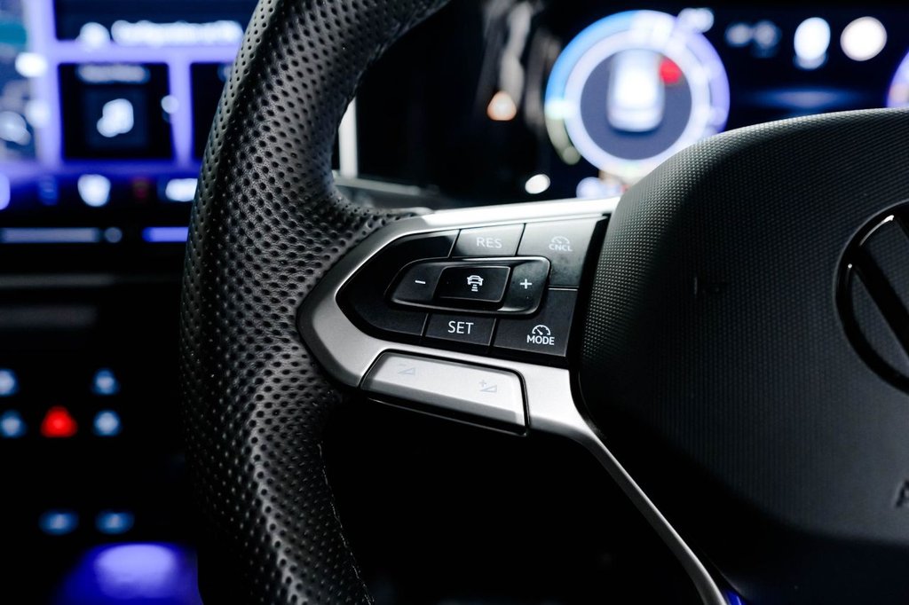 Used Volkswagen Golf 2025 for sale - 76724681: Photo 33