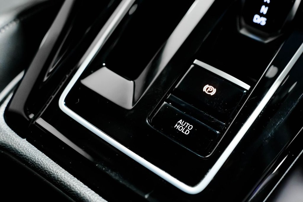 Used Volkswagen Golf 2025 for sale - 76724681: Photo 40