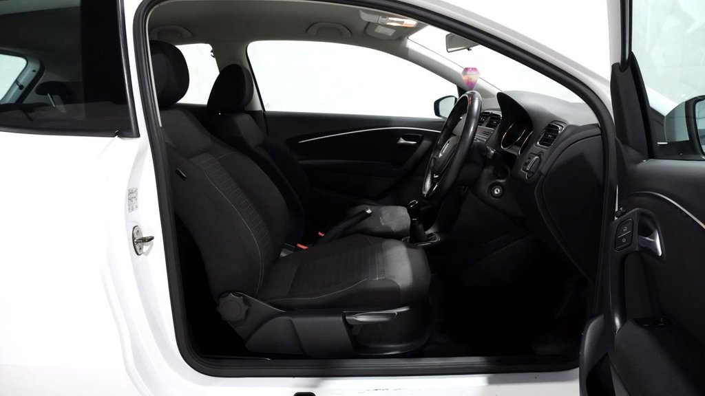 Used Volkswagen Polo 2015 for sale - 78016827: Photo 4