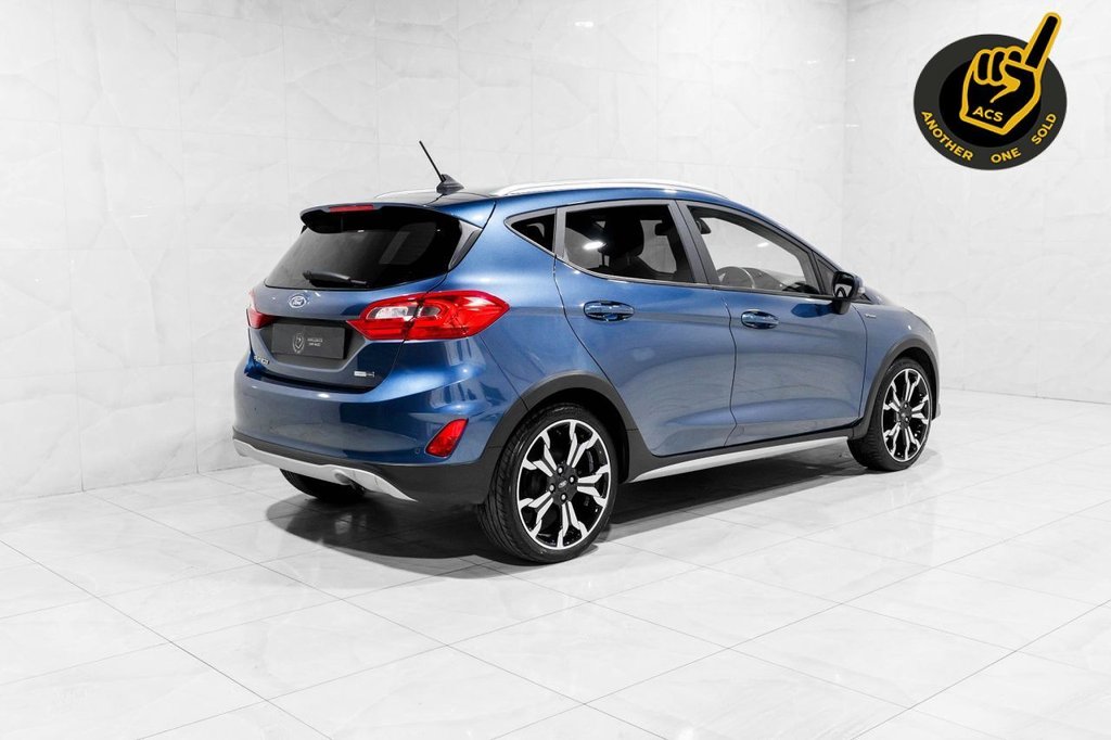 Used Ford Fiesta 2020 for sale - 76417011: Photo 2