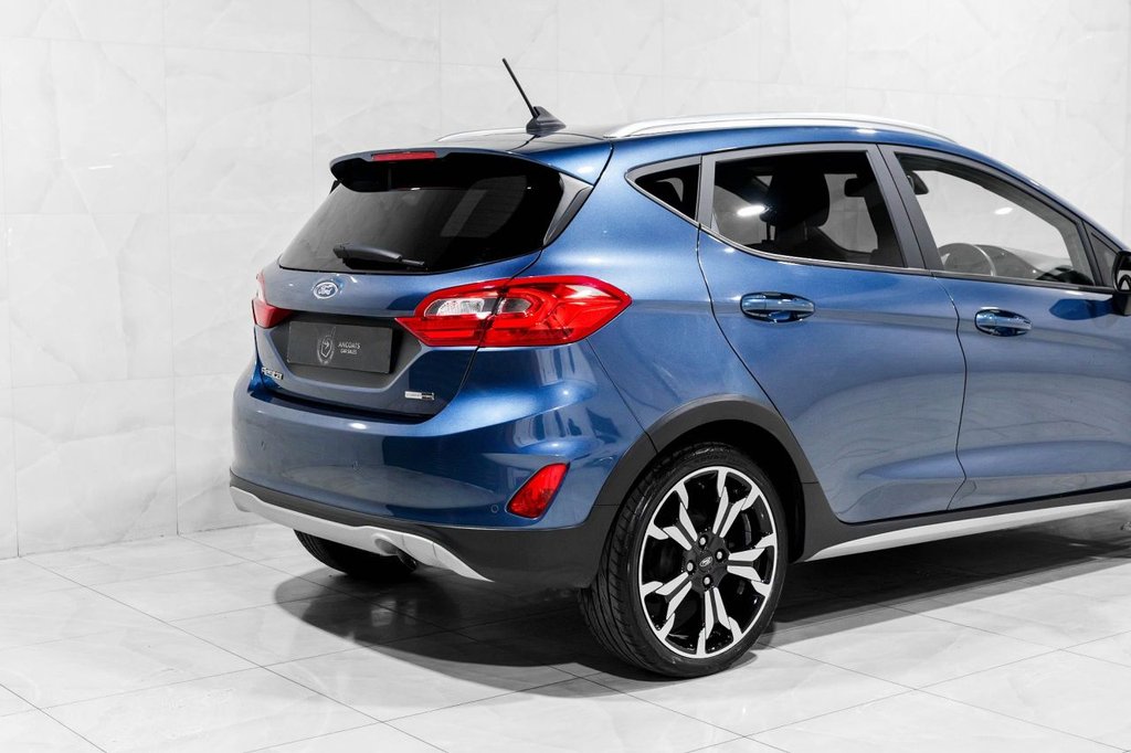 Used Ford Fiesta 2020 for sale - 76417011: Photo 4