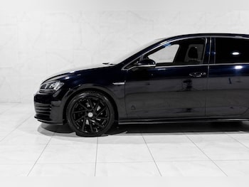 Used Volkswagen Golf 2016 for sale - 78557214: Photo