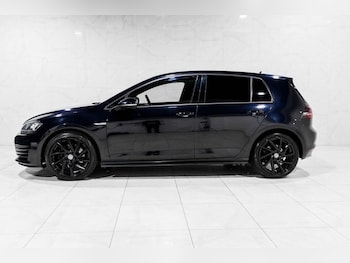 Used Volkswagen Golf 2016 for sale - 78557214: Photo