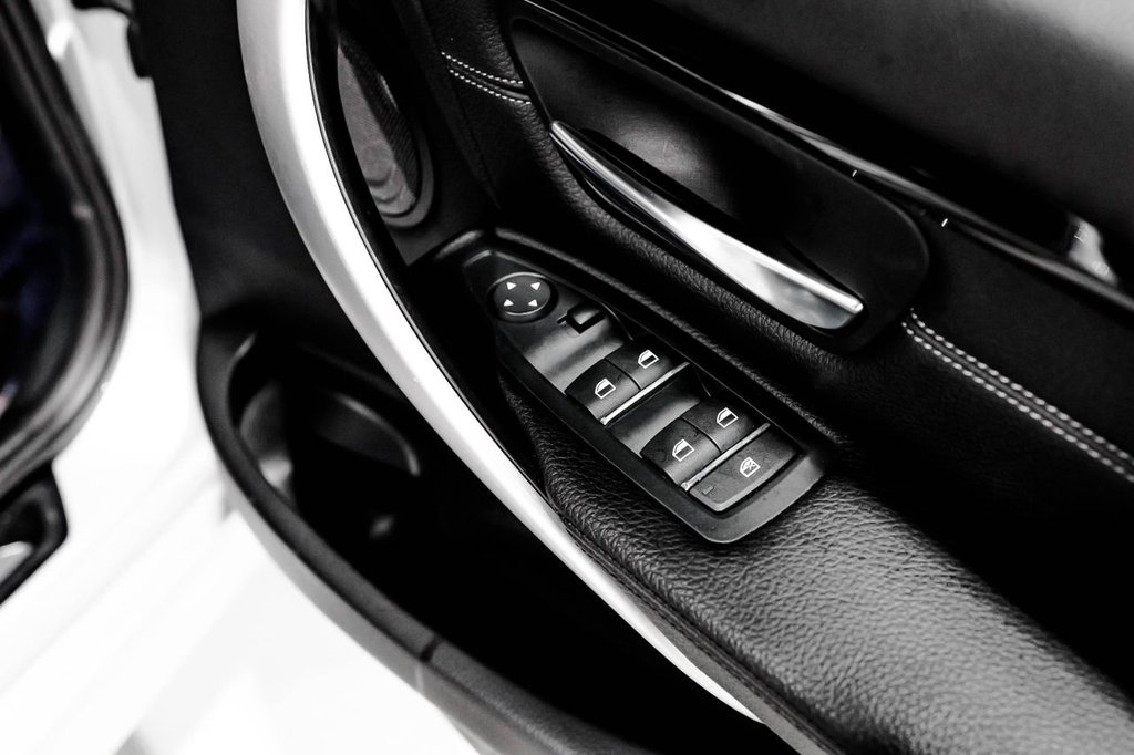 Used BMW 3 Series 2018 for sale - 76417171: Photo 11