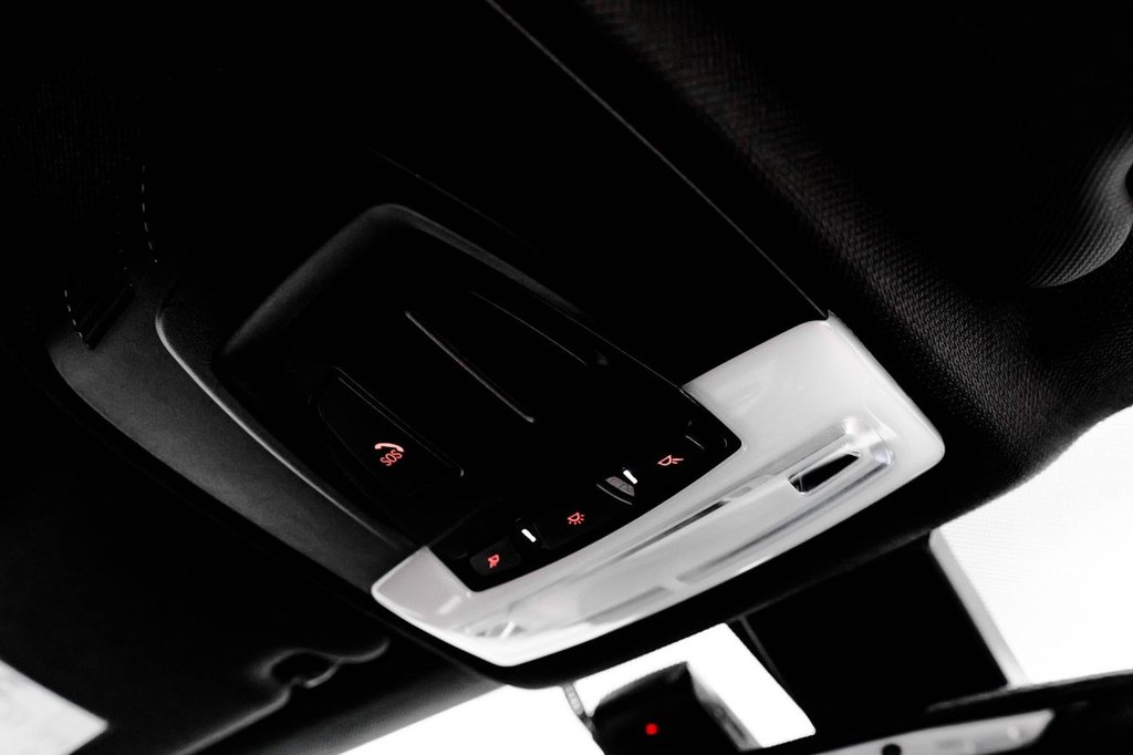 Used BMW 3 Series 2018 for sale - 76417171: Photo 19