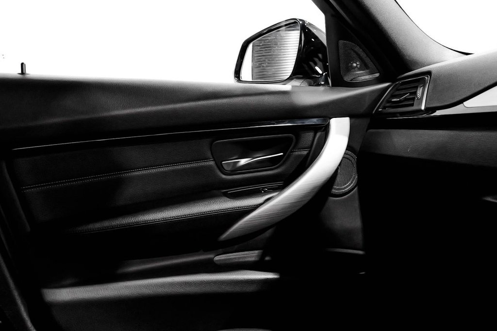 Used BMW 3 Series 2018 for sale - 76417171: Photo 20