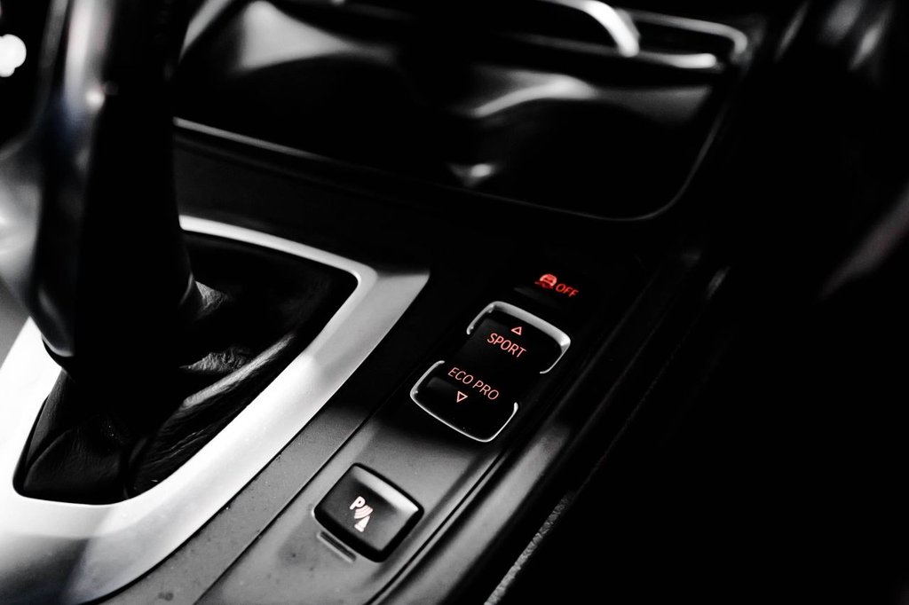 Used BMW 3 Series 2018 for sale - 76417171: Photo 24