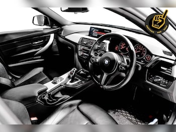 Used BMW 3 Series 2018 for sale - 76417171: Photo