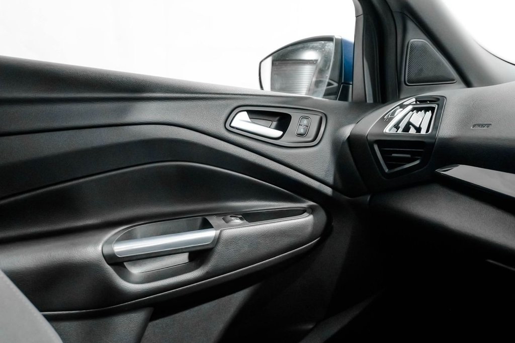 Used Ford Kuga 2018 for sale - 77835383: Photo 34