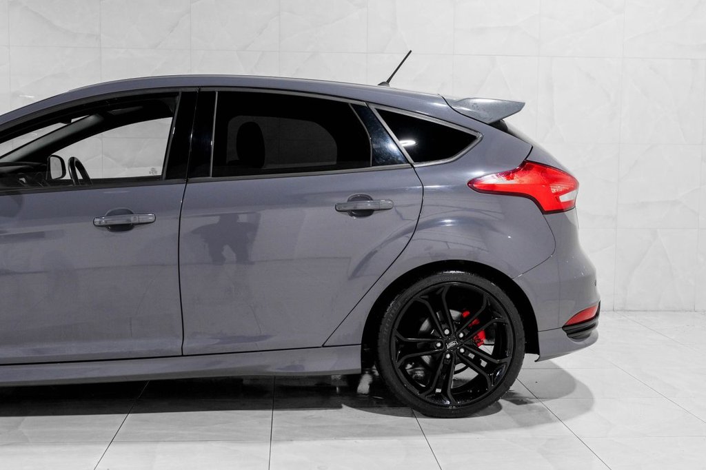 Used Ford Focus 2017 for sale - 77250348: Photo 11