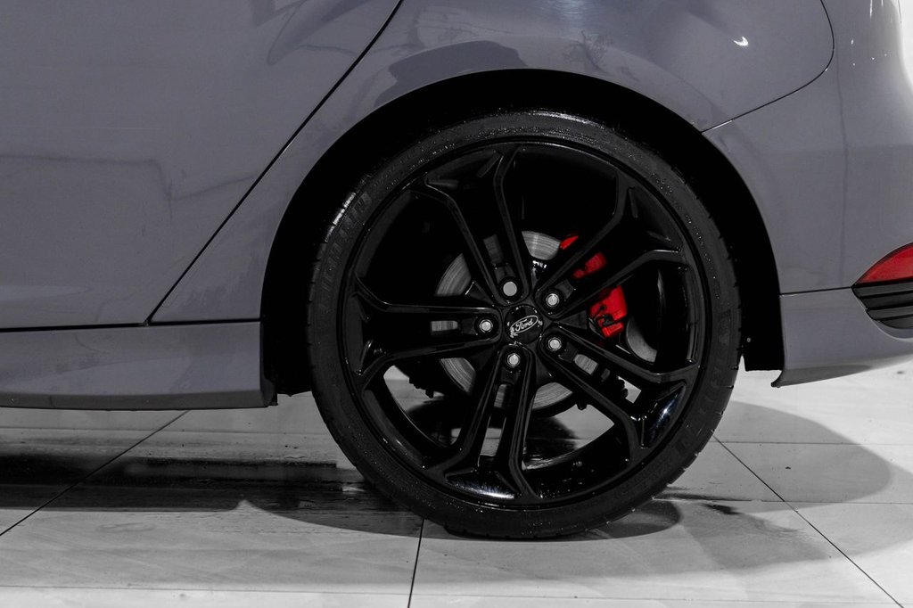 Used Ford Focus 2017 for sale - 77250348: Photo 12