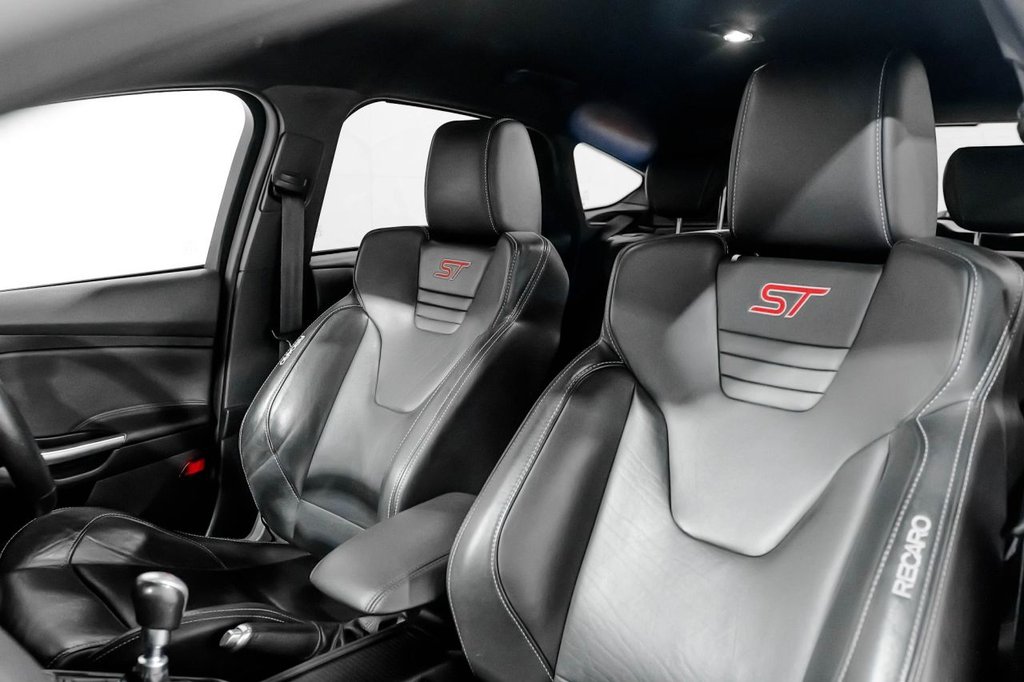 Used Ford Focus 2017 for sale - 77250348: Photo 13