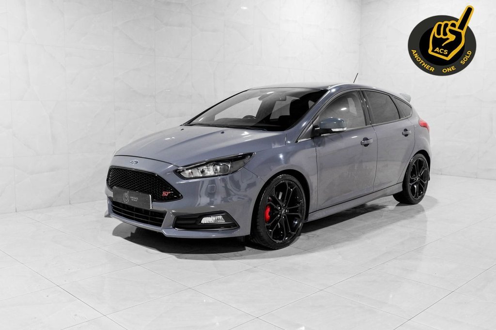 Used Ford Focus 2017 for sale - 77250348: Photo 2