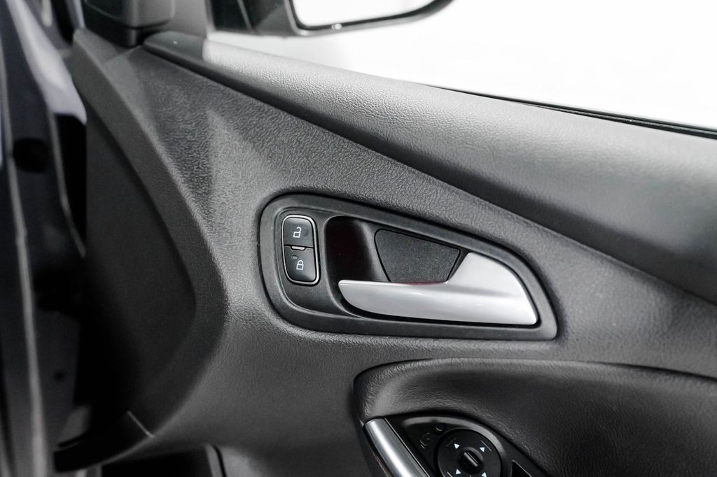 Used Ford Focus 2017 for sale - 77250348: Photo 33