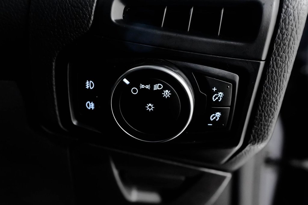 Used Ford Focus 2017 for sale - 77250348: Photo 34