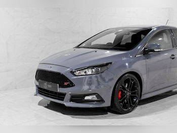 Used Ford Focus 2017 for sale - 77250348: Photo