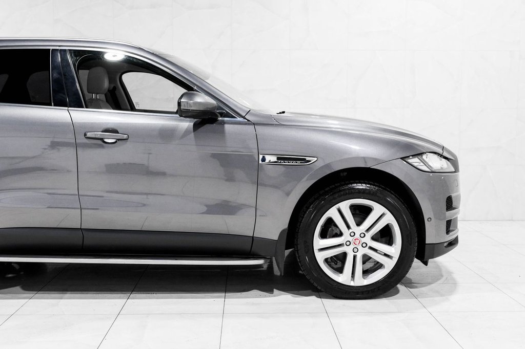 Used Jaguar F-Pace 2016 for sale - 76417088: Photo 11