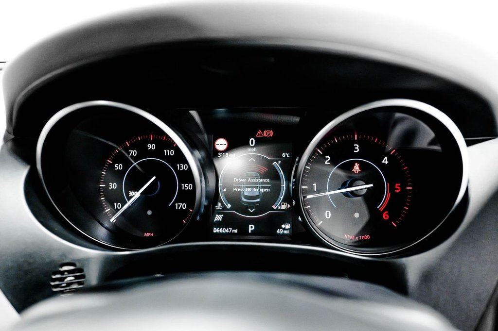 Used Jaguar F-Pace 2016 for sale - 76417088: Photo 19