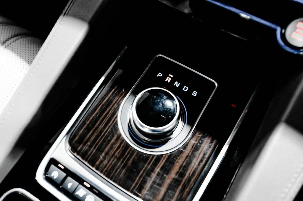 Used Jaguar F-Pace 2016 for sale - 76417088: Photo 25