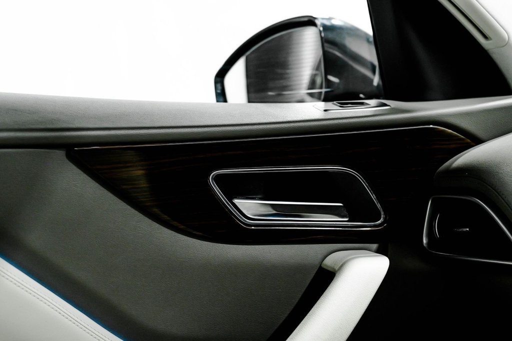 Used Jaguar F-Pace 2016 for sale - 76417088: Photo 28