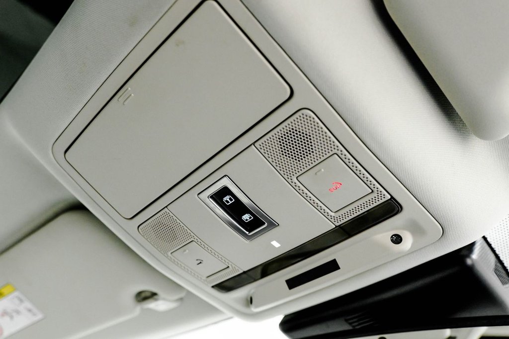 Used Jaguar F-Pace 2016 for sale - 76417088: Photo 29