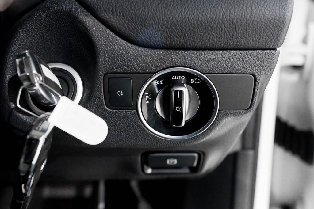 Used Mercedes-Benz CLA 2017 for sale - 77547176: Photo 17